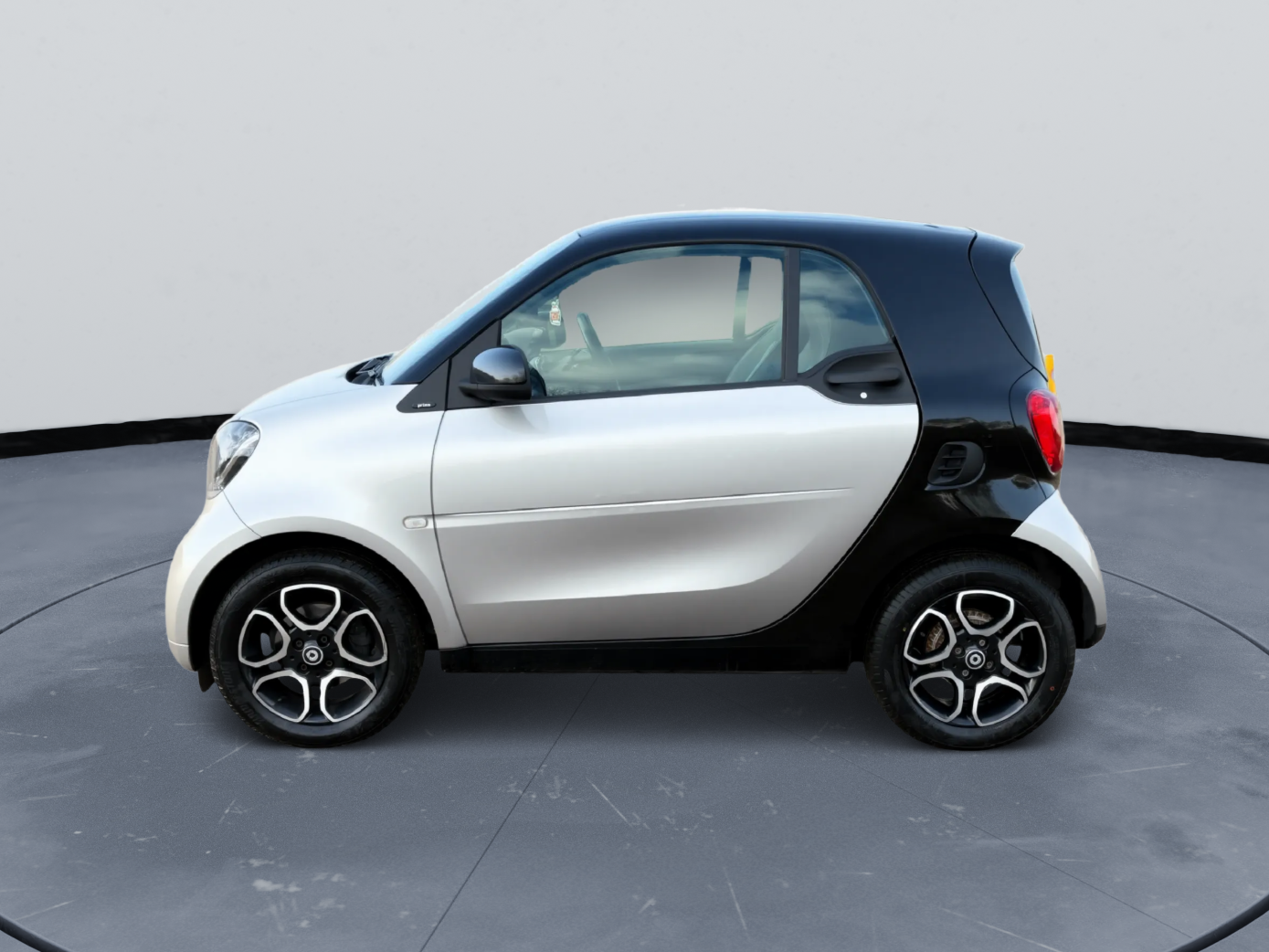 2017 Smart Fortwo (Premium Plus) 0.9 - Image 3