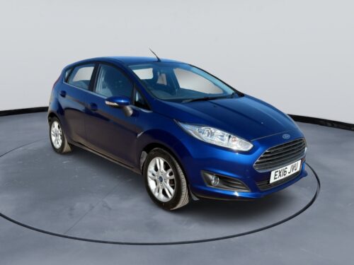 Alternative view of 2016 Ford Fiesta Zetec 1.0