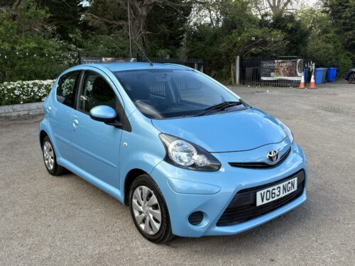 Alternative view of 2013 Toyota Aygo Move 1.0
