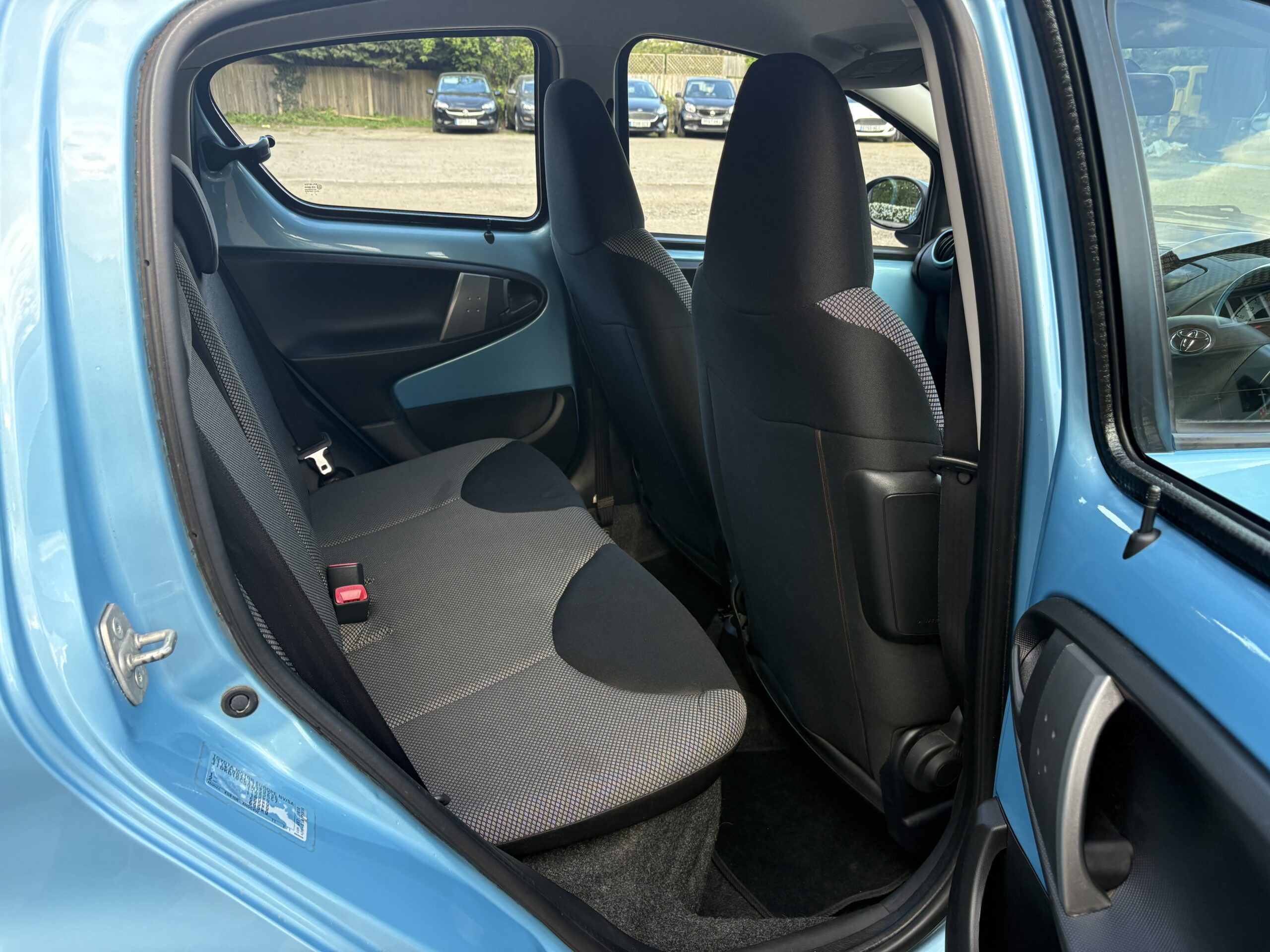2013 Toyota Aygo Move 1.0 - Image 18