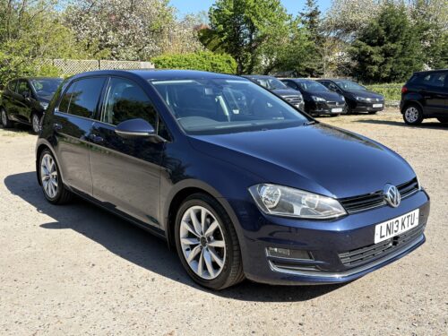 Alternative view of 2013 Volkswagen Golf GT TDI 2.0