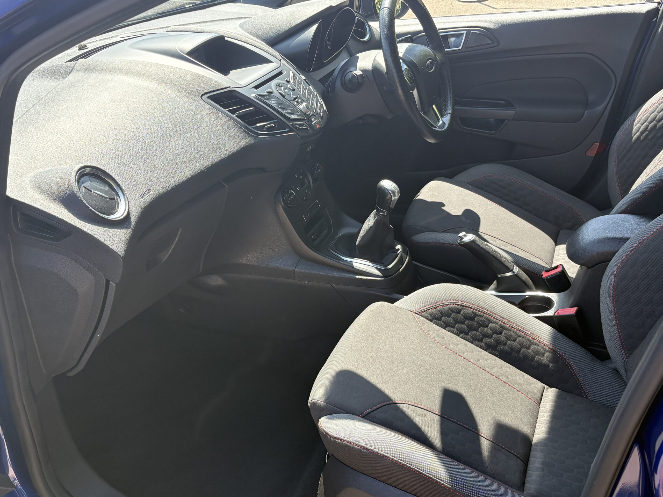 2016 Ford Fiesta ST-LINE 1.0 - Image 15