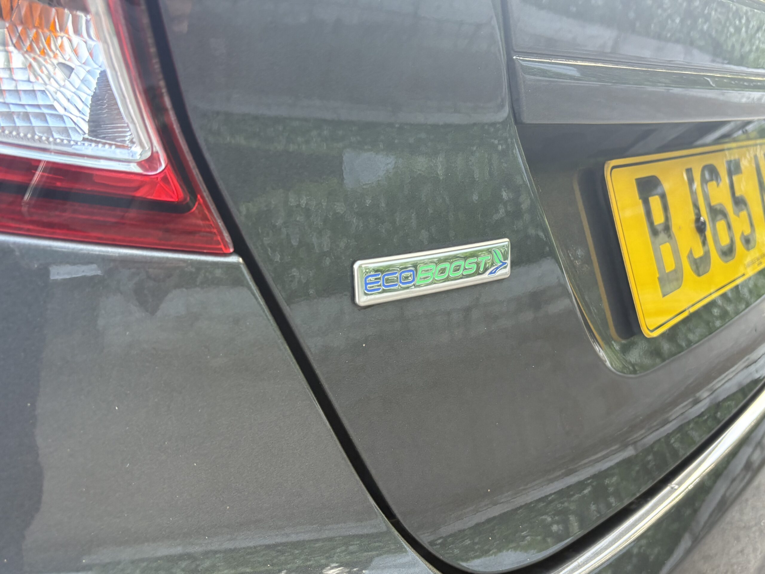 2015 Ford Fiesta Zetec 1.0 - Image 9