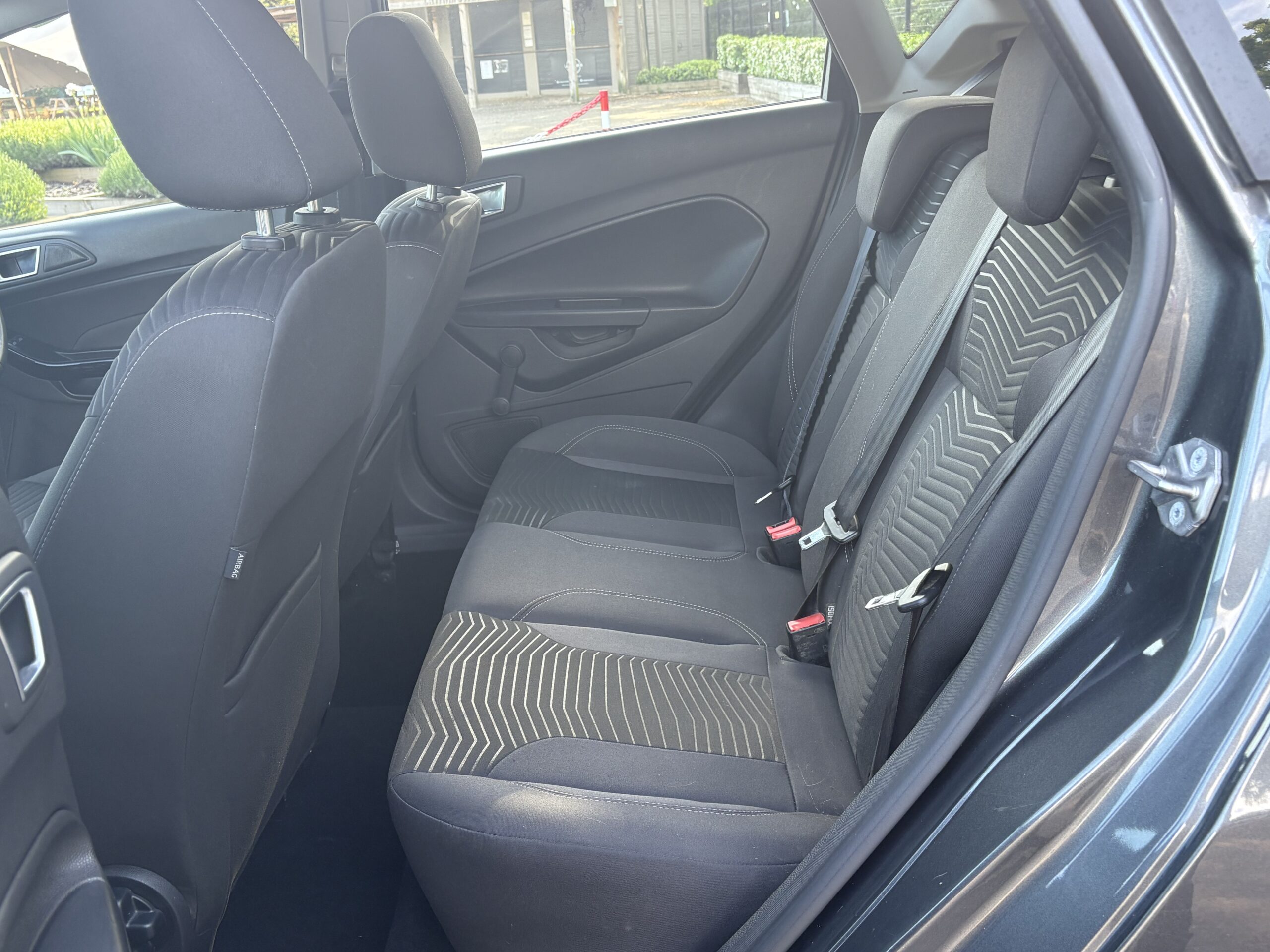 2015 Ford Fiesta Zetec 1.0 - Image 17