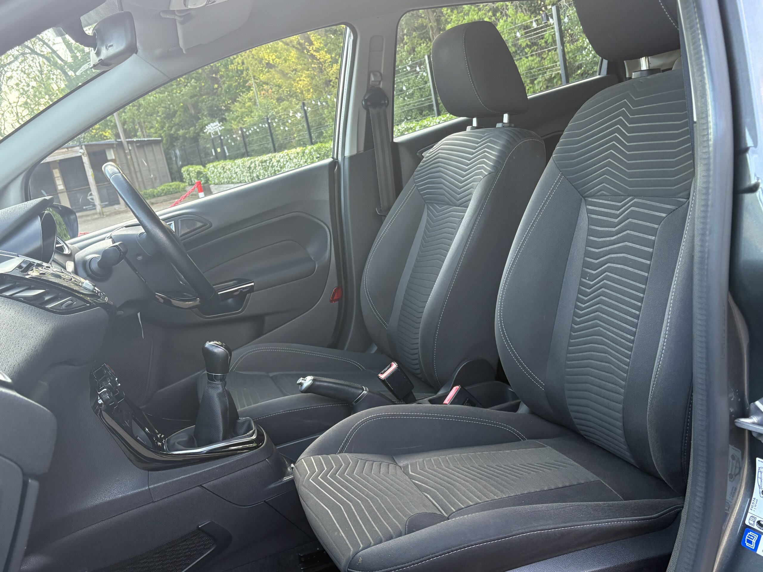 2015 Ford Fiesta Zetec 1.0 - Image 14