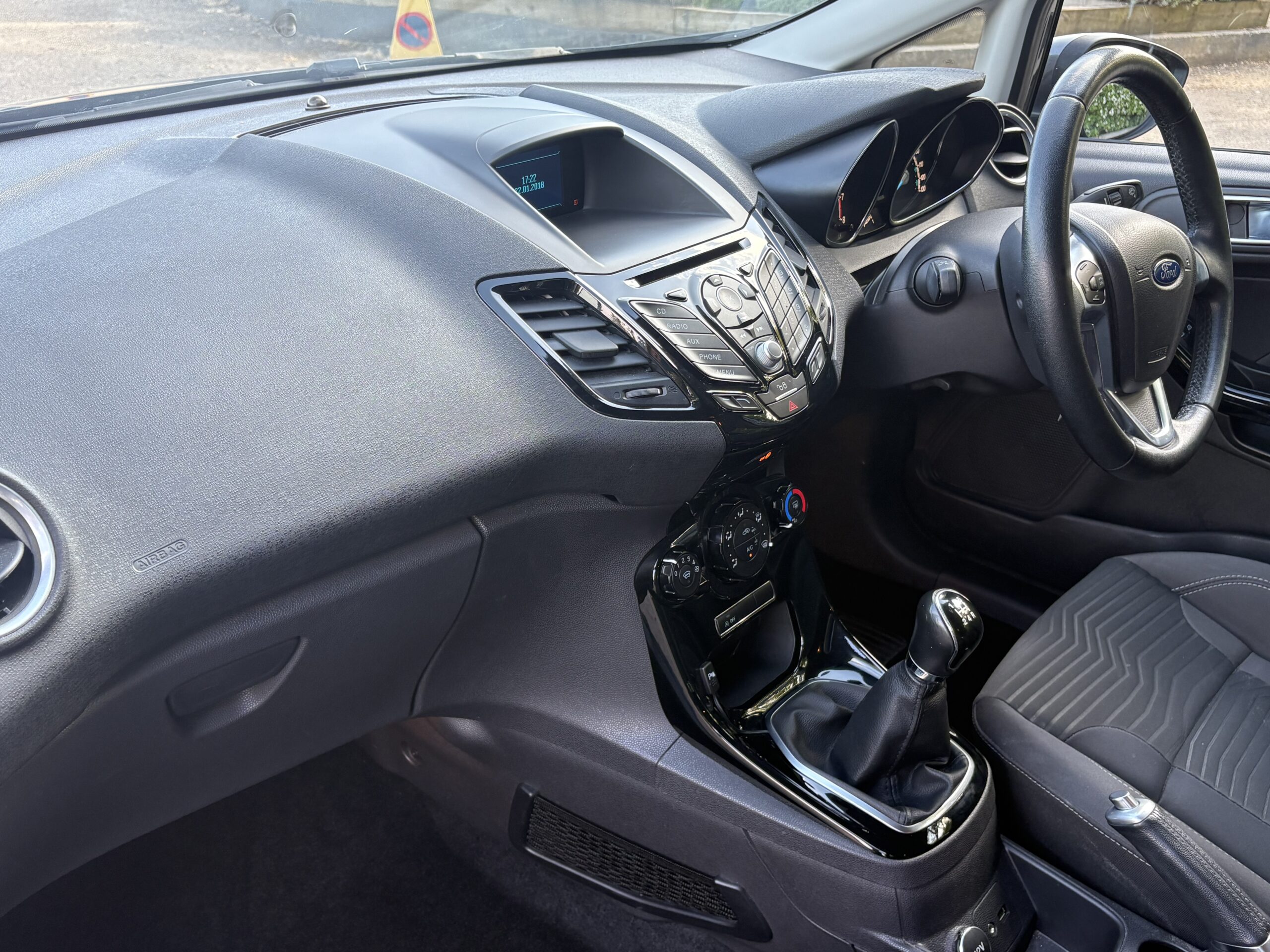 2015 Ford Fiesta Zetec 1.0 - Image 16