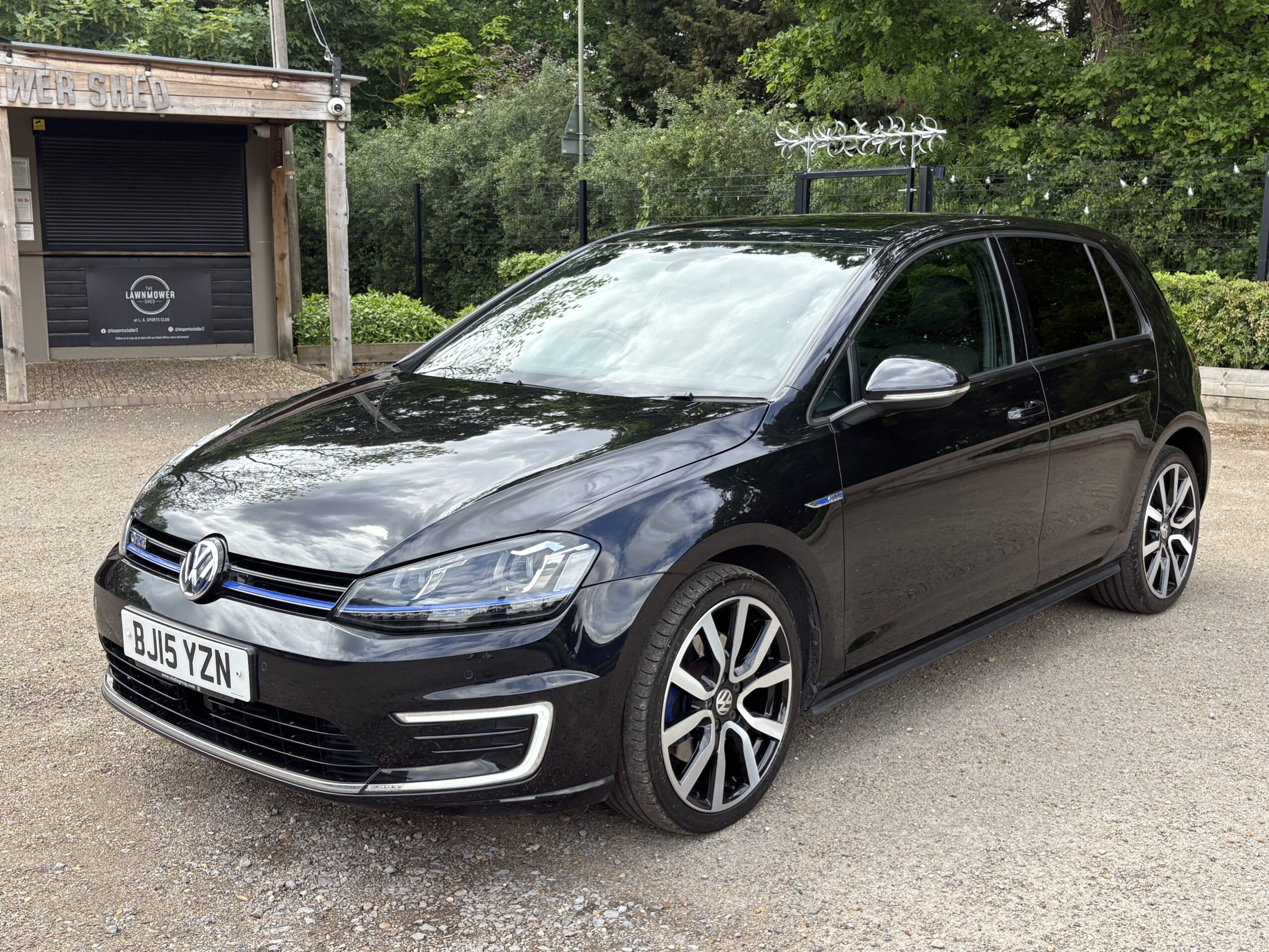 2015 Volkswagen Golf GTE 1.4 DSG - Image 4