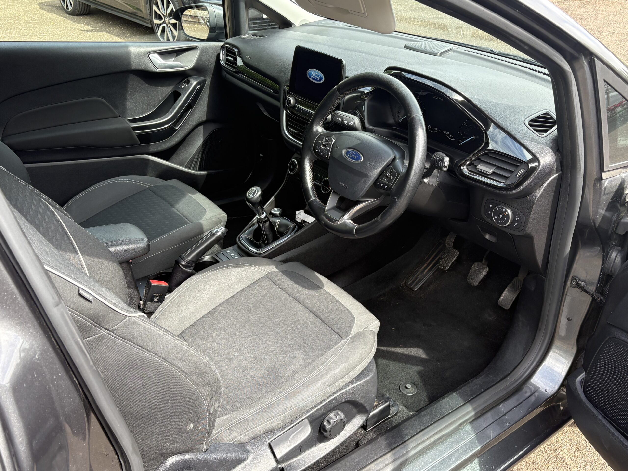 2017 Ford Fiesta Titanium 1.0T - Image 8