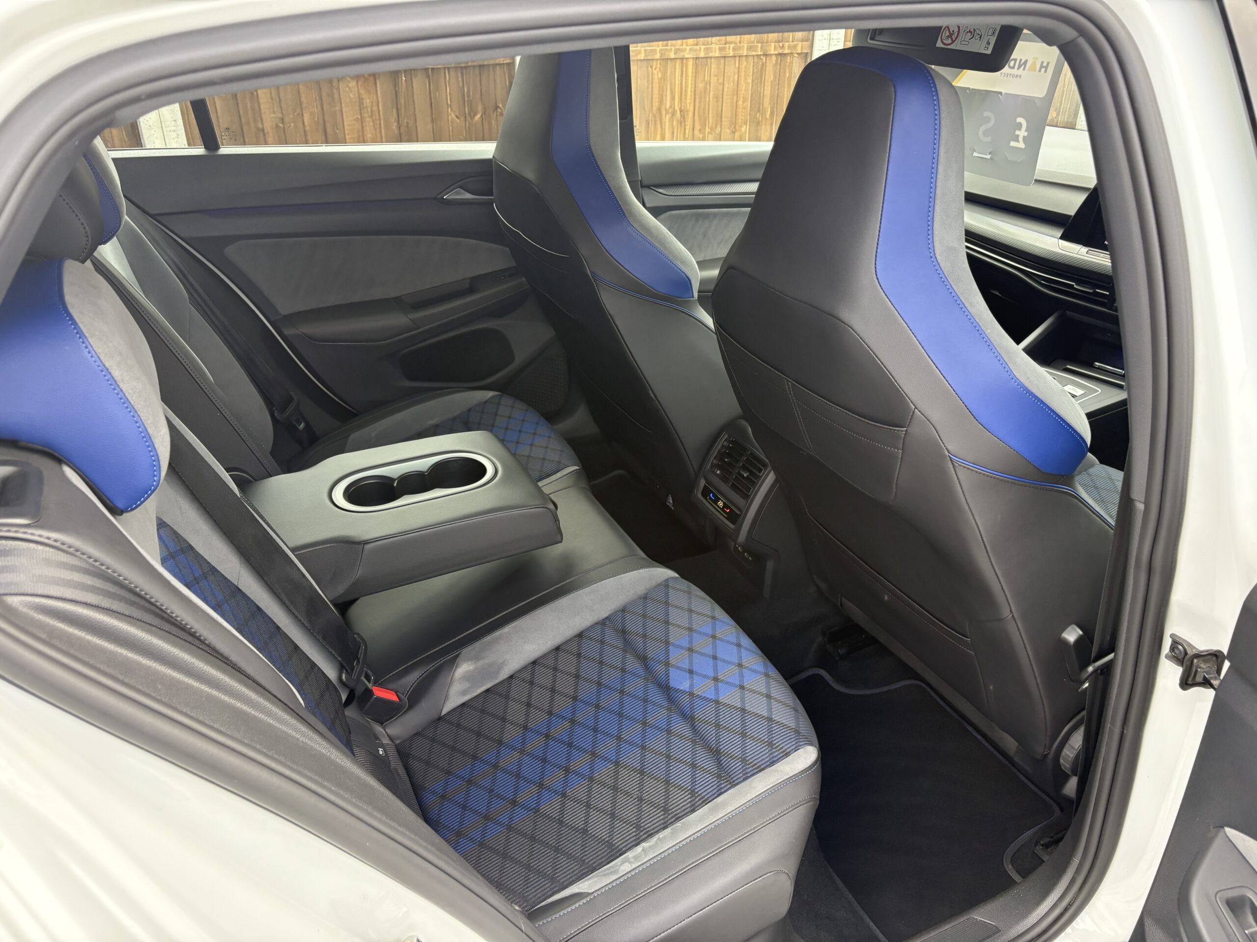 2022 Volkswagen Golf R DSG 2.0 - Image 19