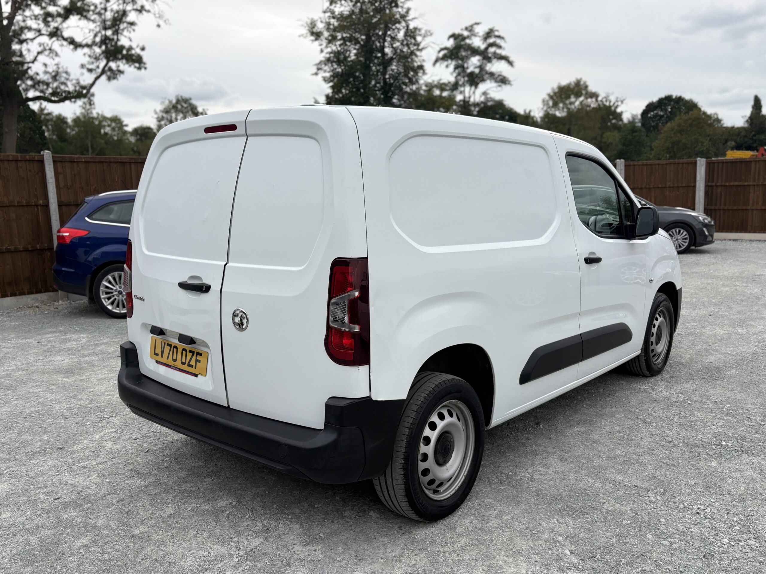 2020 Vauxhall Combo D 2300 1.6 - Image 5