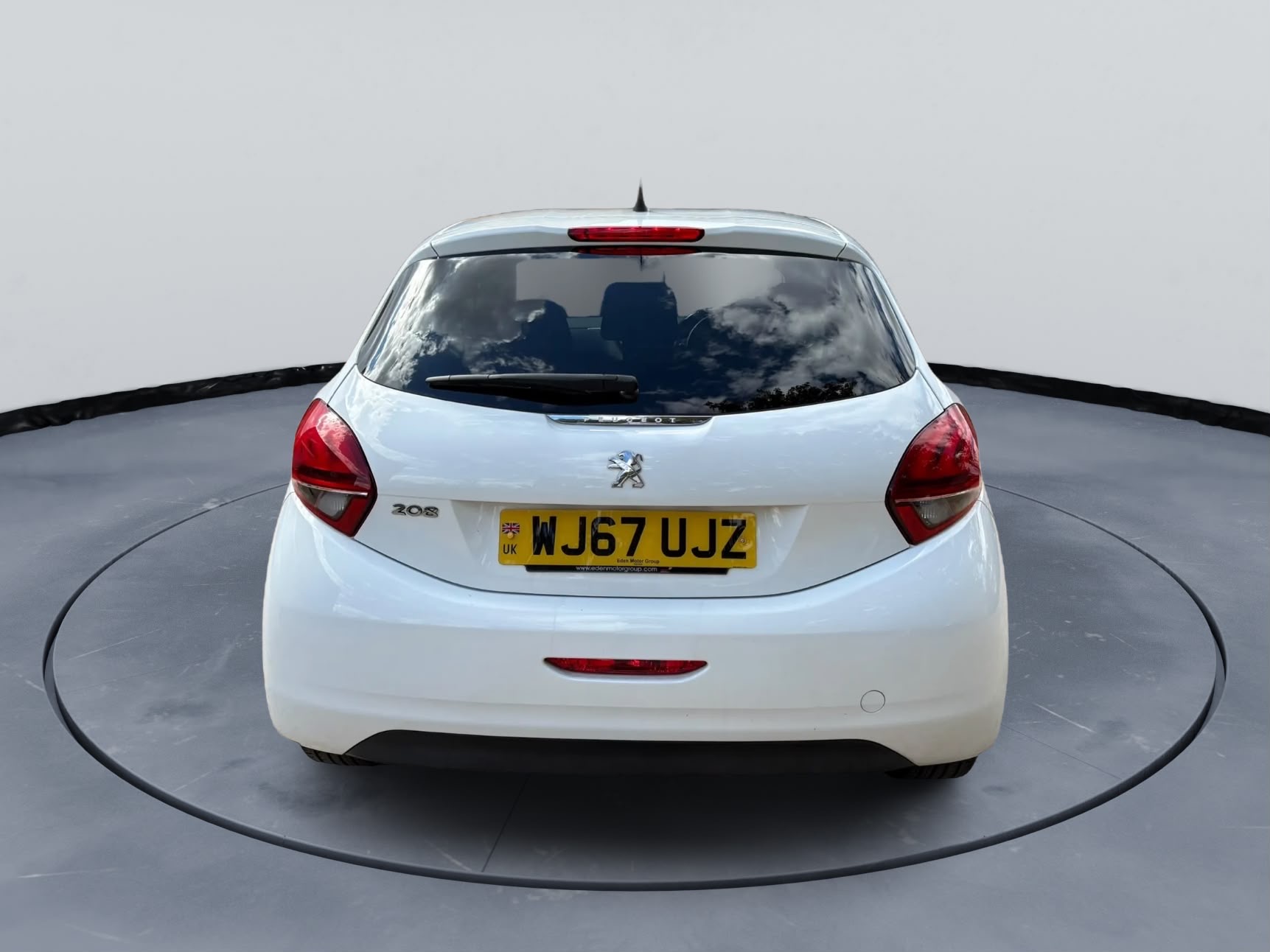 2017 Peugeot 208 Black Edition 1.2 - Image 7