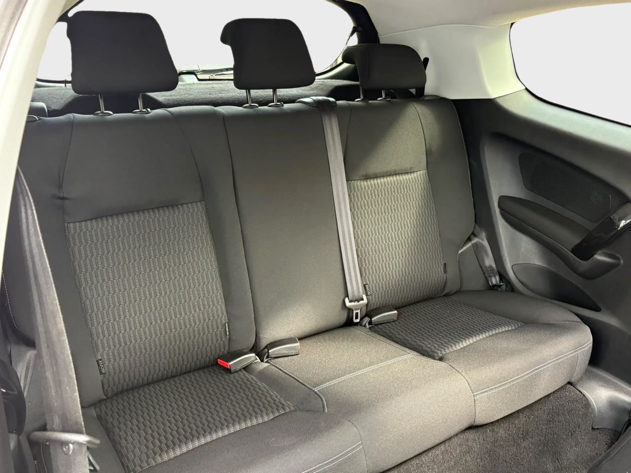 2017 Peugeot 208 Black Edition 1.2 - Image 13