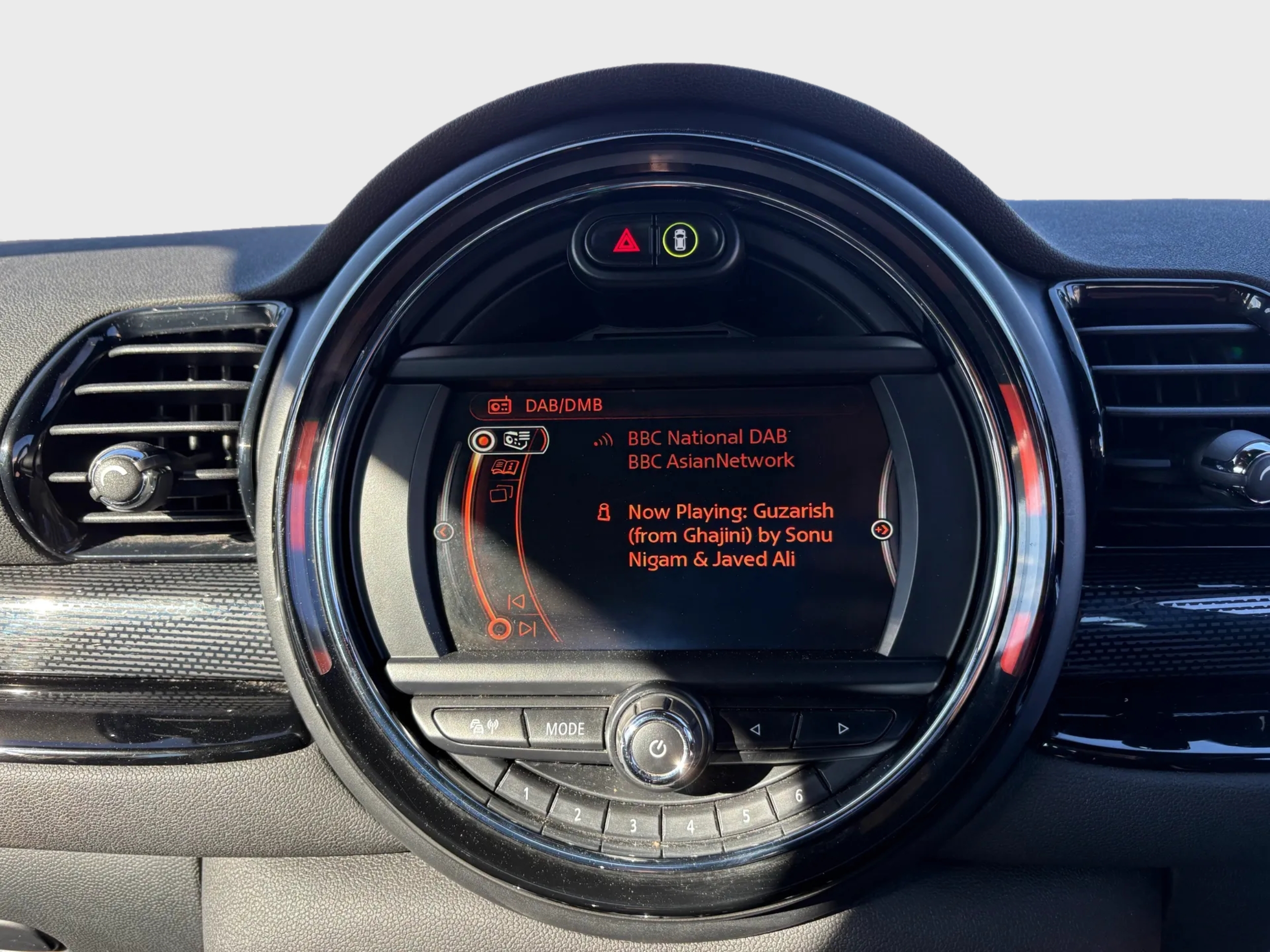 2017 Mini Clubman Black ED 1.5 - Image 17