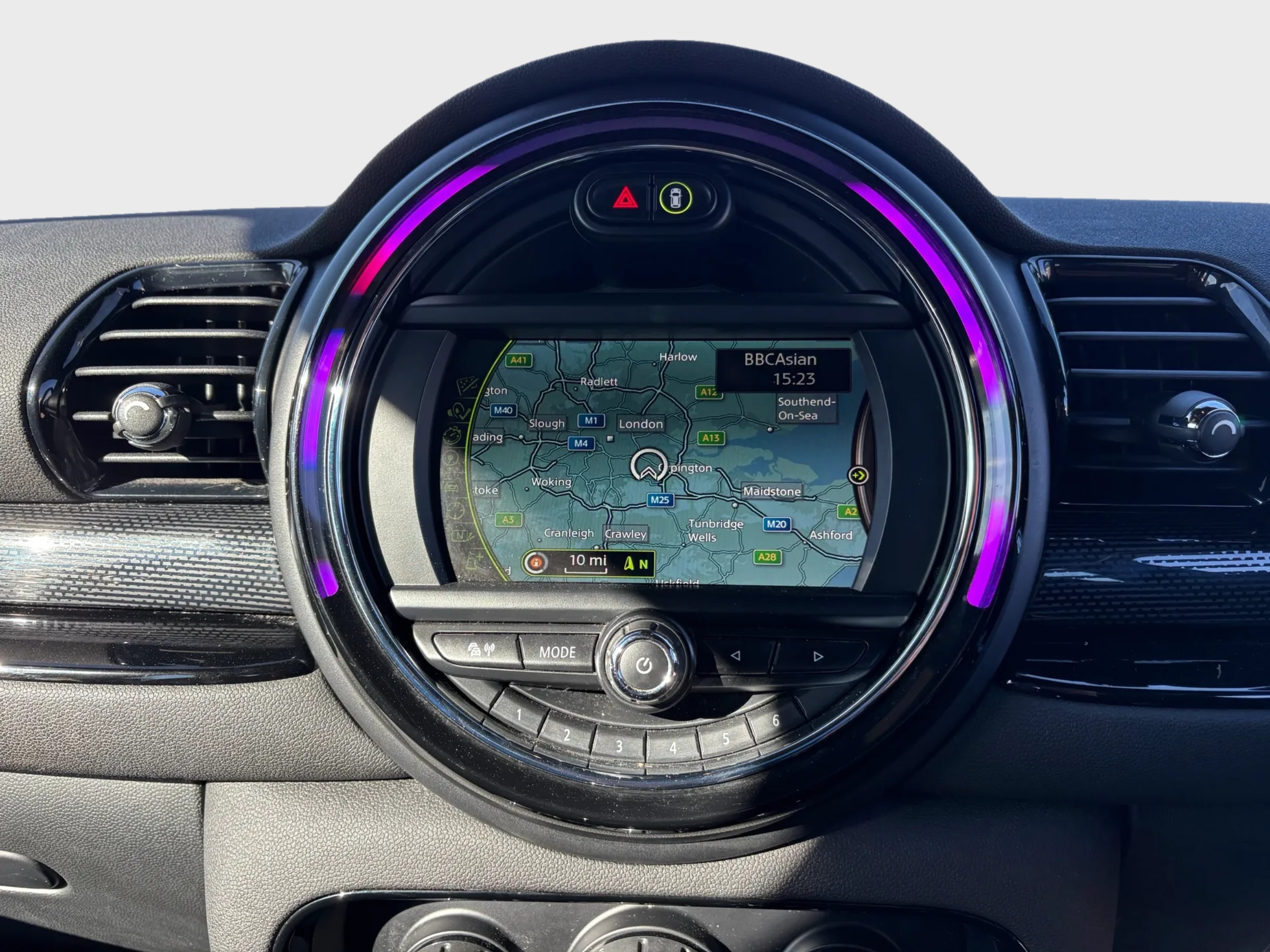 2017 Mini Clubman Black ED 1.5 - Image 15